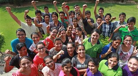 cbse result 2016 class 10|CBSE 10 result 2016: 96.21 per cent students pass, girls on top .